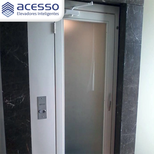 Linha de plataformas elevatórias de acessibilidade